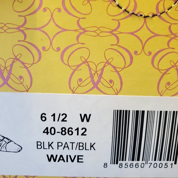 Easy Street Waive Shoes | Size 6.5W - Picture 11 of 11